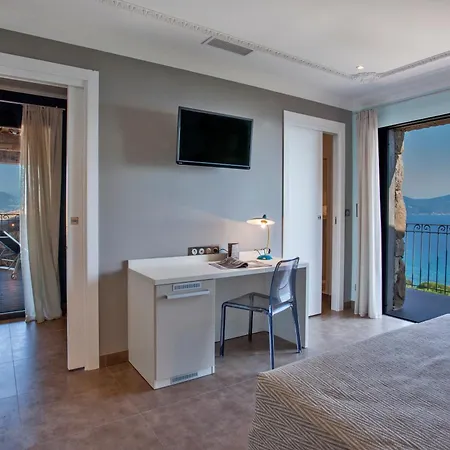 Domaine Arcobiato Villa *