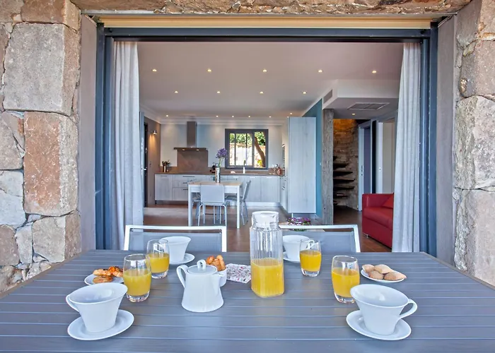 Villa Domaine Arcobiato Olmeto (Corsica)